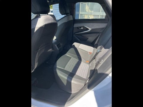 PEUGEOT 3008 1.2 Hybrid 136ch Allure e-DCS6