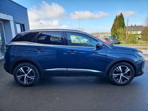 PEUGEOT 3008 1.5 BlueHDi 130ch S&S GT EAT8