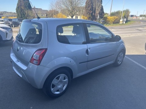 RENAULT Twingo 1.5 dCi 85ch Dynamique