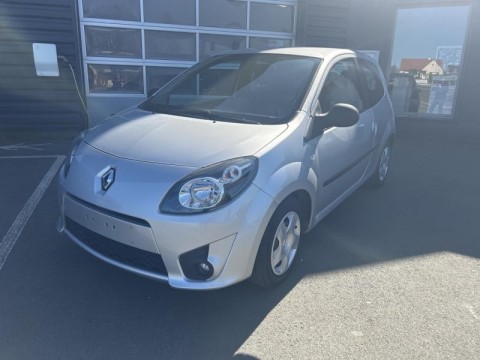 RENAULT Twingo 1.5 dCi 85ch Dynamique