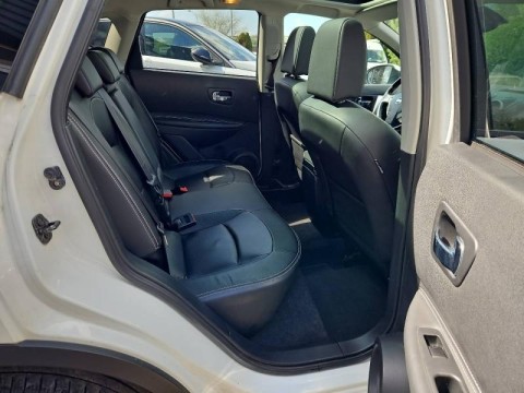 NISSAN Qashqai 1.6 dCi 130ch FAP Tekna