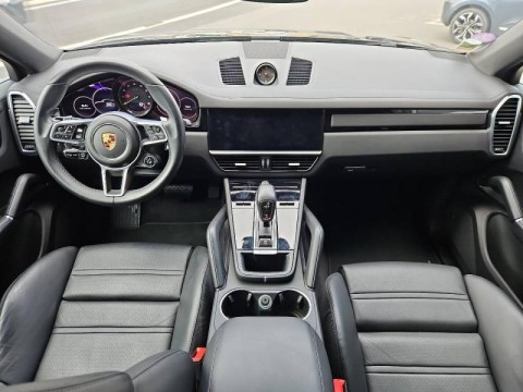 PORSCHE Cayenne CoupÃ© 3.0 V6 462ch E-Hybrid Platinum Edition