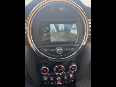 MINI Mini Cooper 136ch Edition 60 Years BVA7 109g