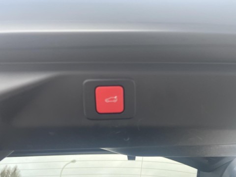 PEUGEOT 3008 1.2 Hybrid 145ch GT e-DCS6