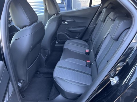 PEUGEOT 2008 1.2 PureTech 100ch S&S Style