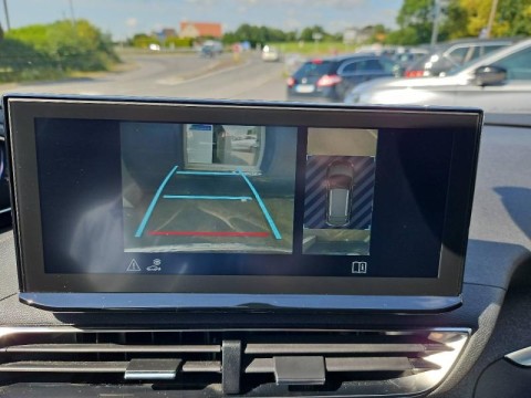 PEUGEOT 3008 1.5 BlueHDi 130ch S&S Allure Pack EAT8