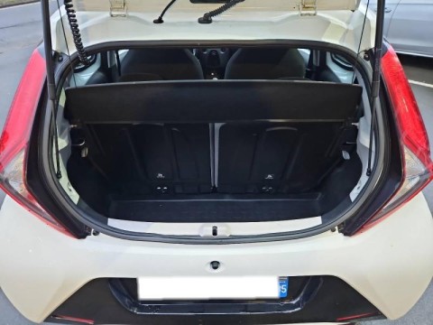 TOYOTA Aygo 1.0 VVT-i 72ch x-play x-app 5p MC18