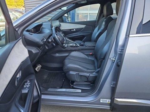 PEUGEOT 3008 1.5 BlueHDi 130ch S&S GT EAT8