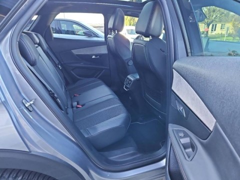 PEUGEOT 3008 1.5 BlueHDi 130ch S&S GT EAT8